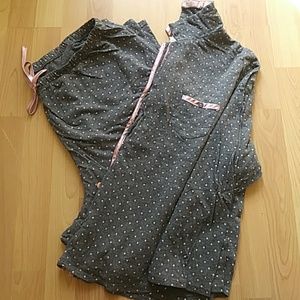 Liz Claiborne pajama set